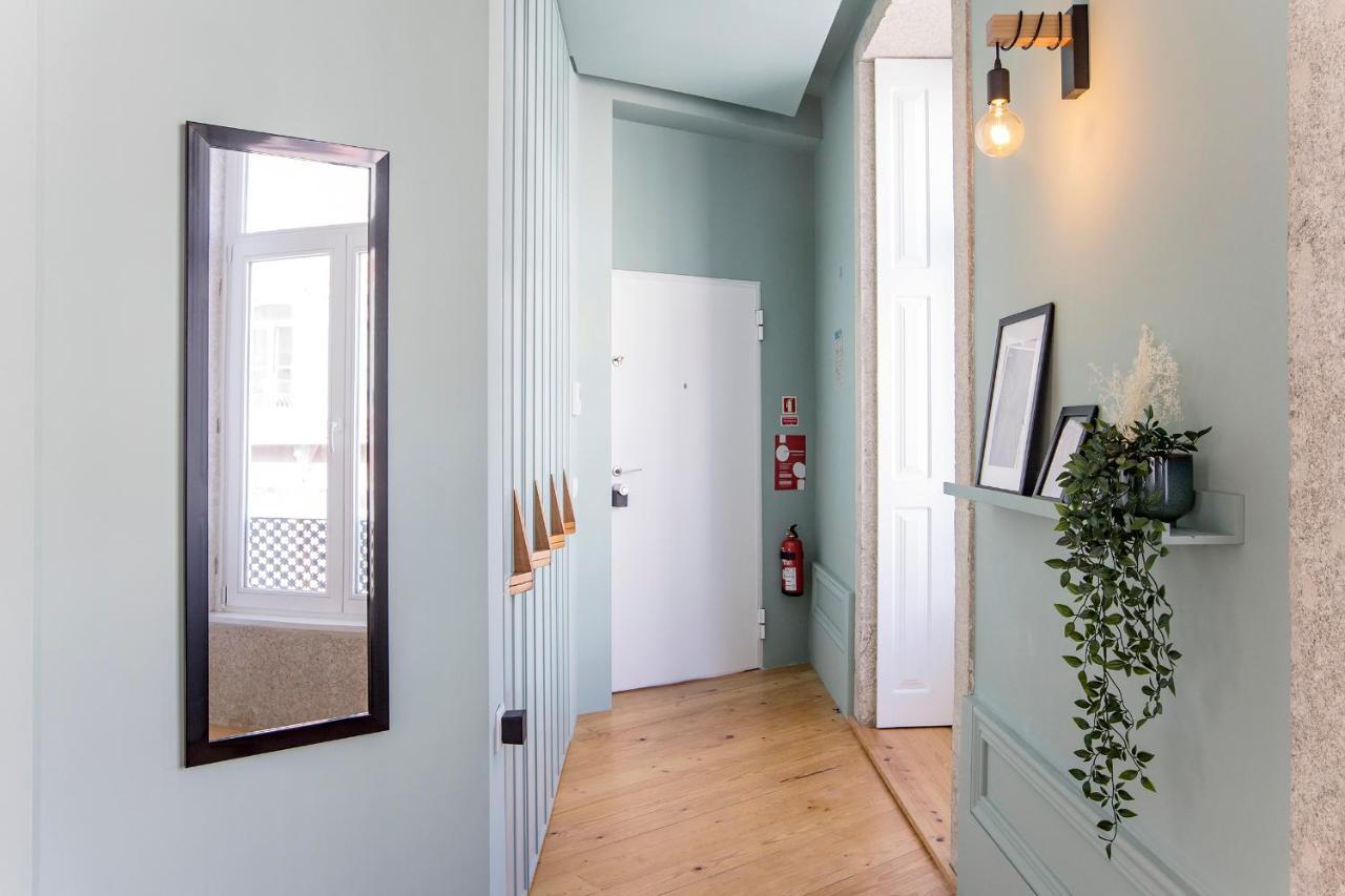 Mouzinho Darling 1Br W/ Ac In City Center By Lovelystay Porto Buitenkant foto