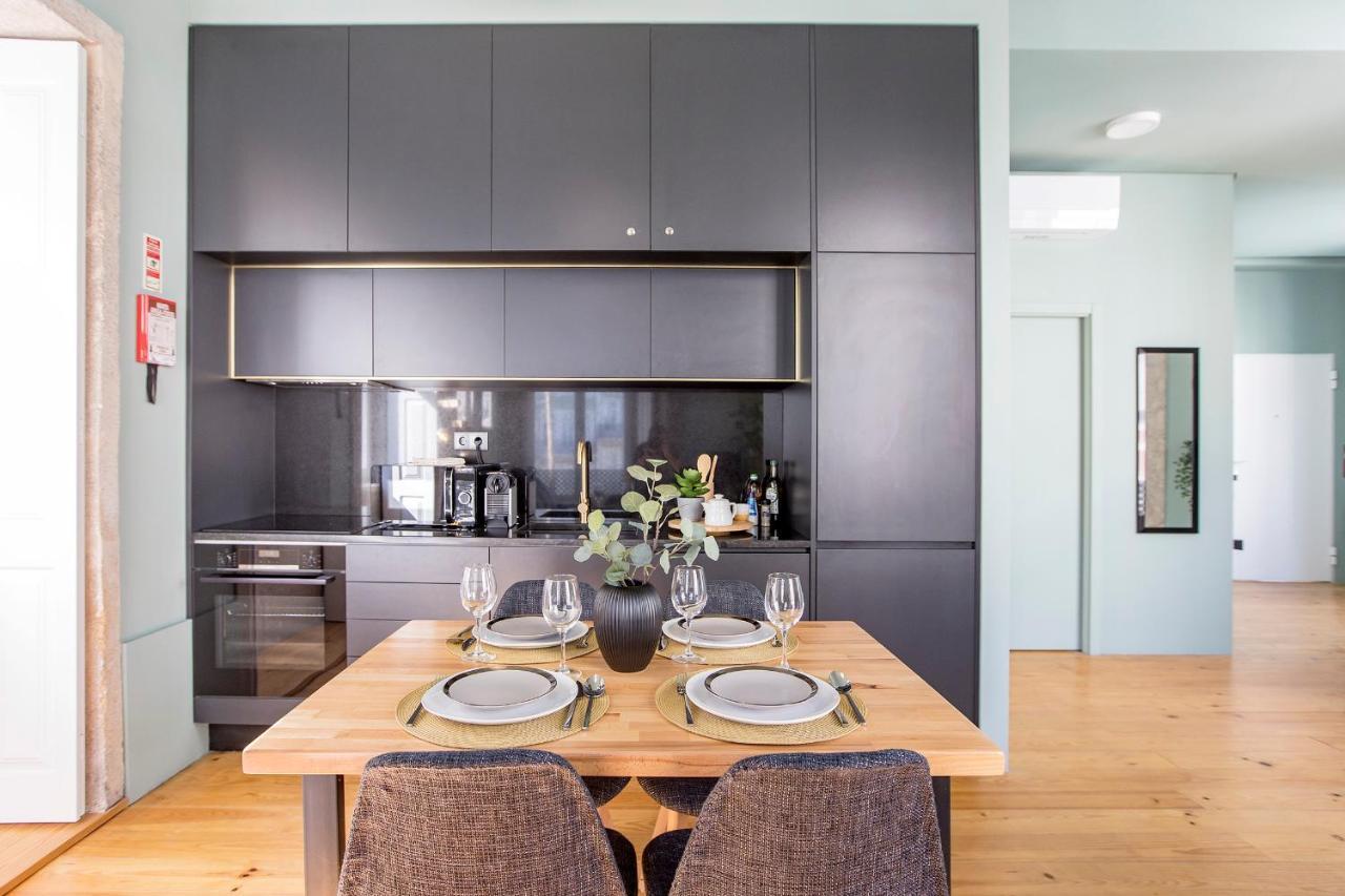Mouzinho Darling 1Br W/ Ac In City Center By Lovelystay Porto Buitenkant foto