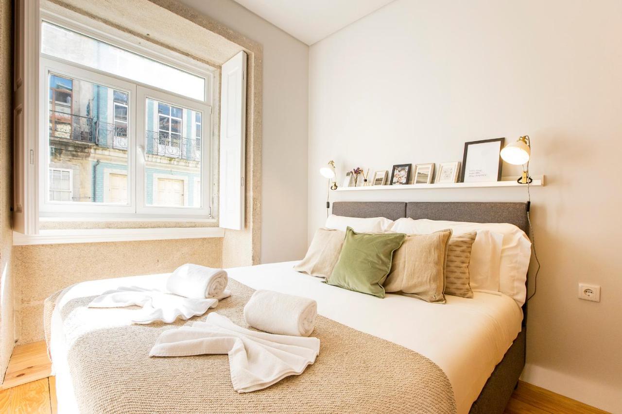 Mouzinho Darling 1Br W/ Ac In City Center By Lovelystay Porto Buitenkant foto