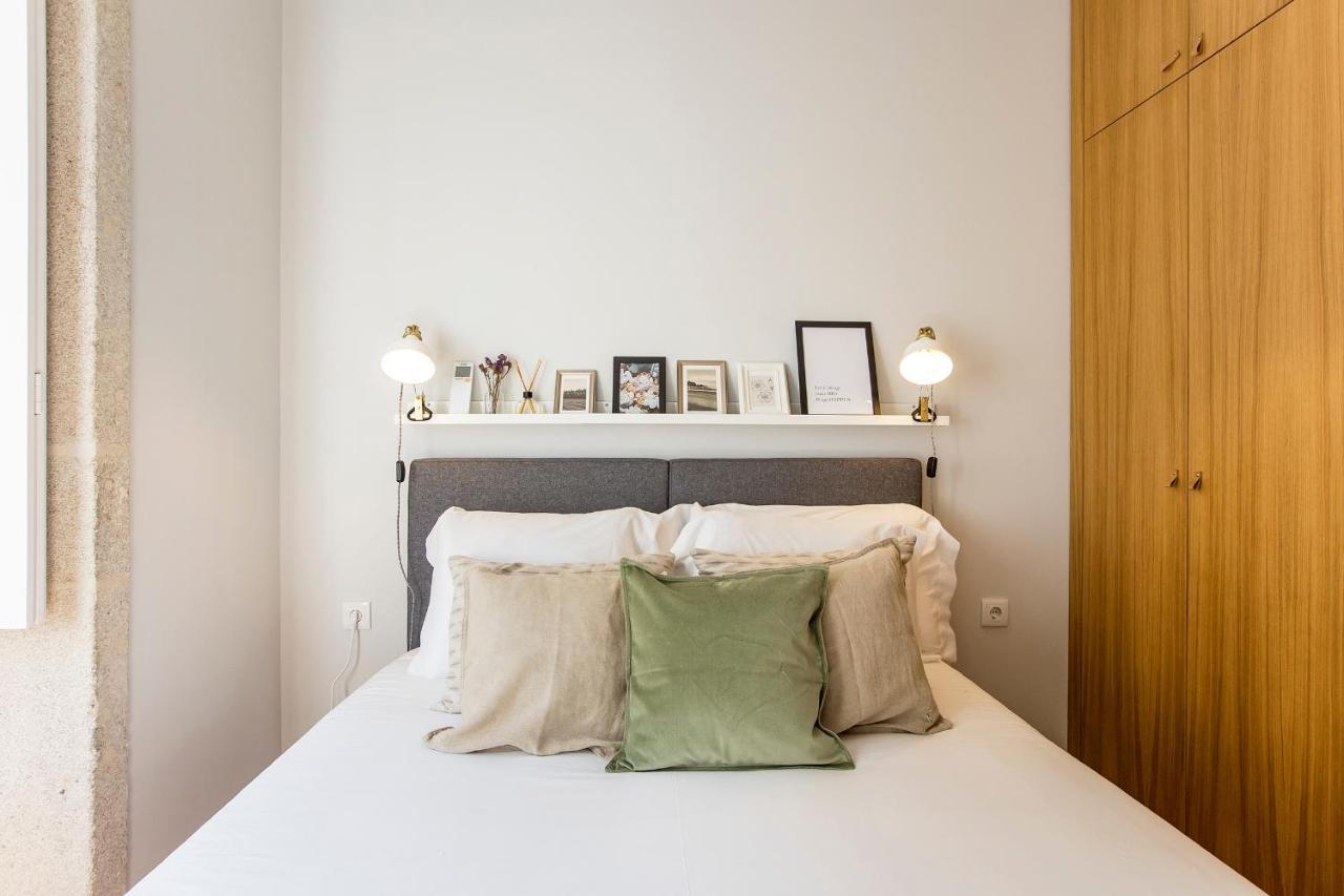 Mouzinho Darling 1Br W/ Ac In City Center By Lovelystay Porto Buitenkant foto