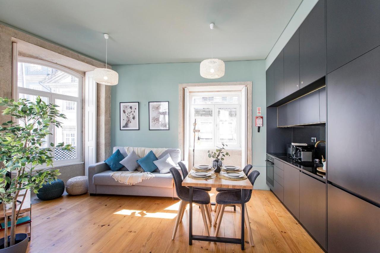 Mouzinho Darling 1Br W/ Ac In City Center By Lovelystay Porto Buitenkant foto